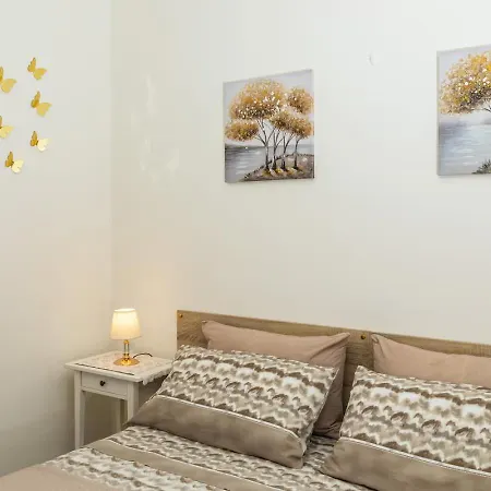 La Gioia 4*