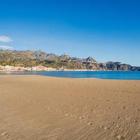 La Gioia ジャルディーニ・ナクソス