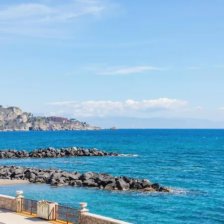 La Gioia 3* ジャルディーニ・ナクソス